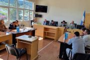 El Tribunal Mixto declaró culpable a un ex policía por Extorsión 