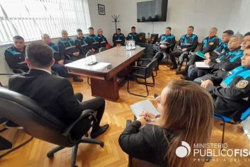 Reunión entre el Fiscal Jefe, el Ministro de Seguridad y Jefes policiales