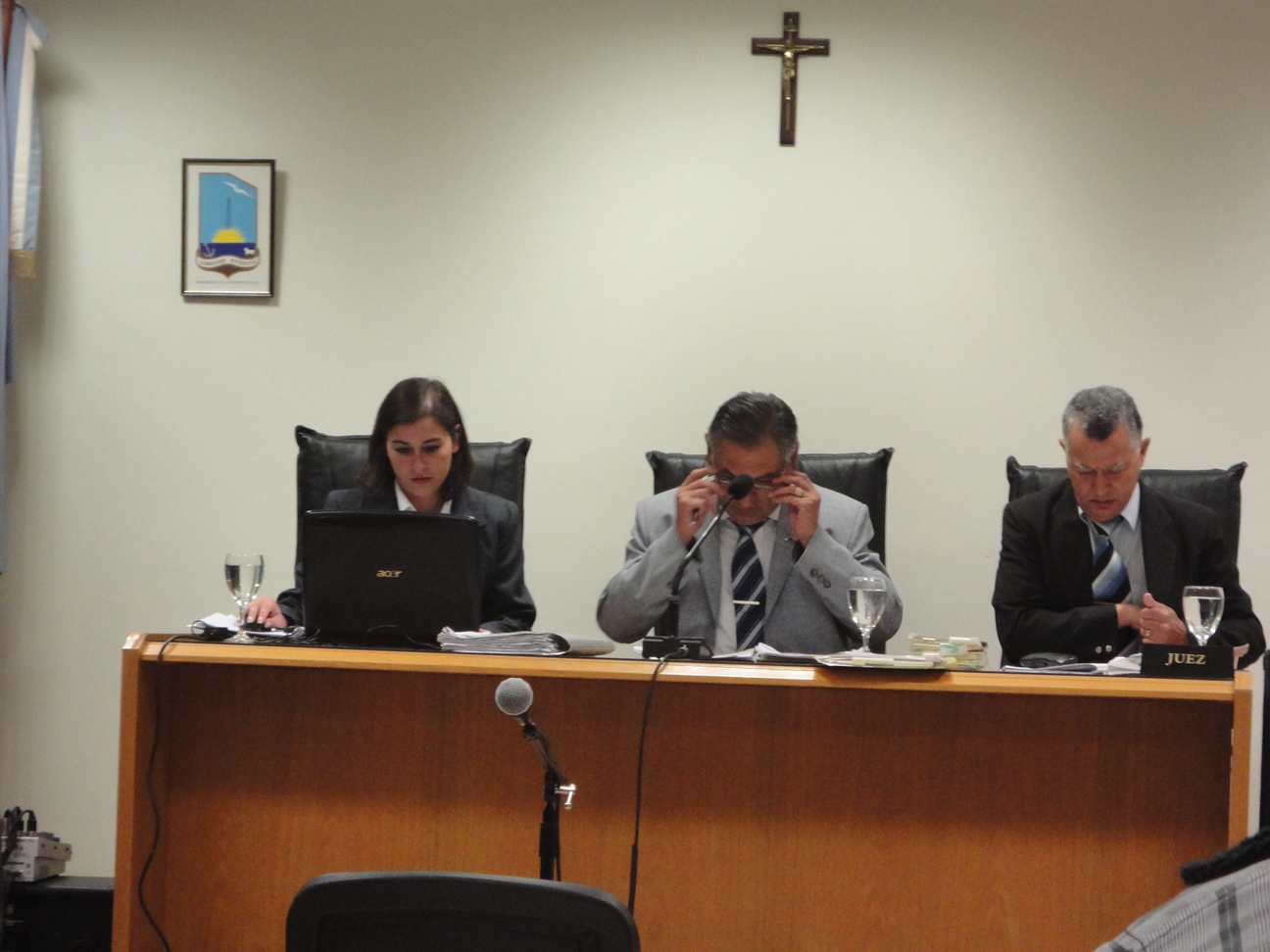 Tribunal_homicidio_paredes