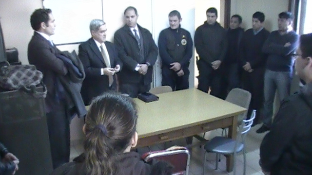 Reunión con policía cientifica