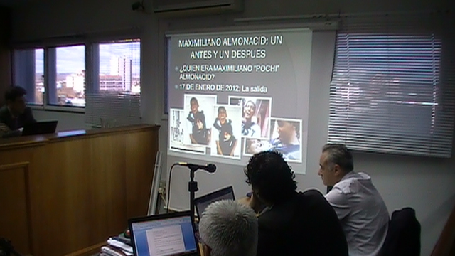 Una proyección acompañó el alegato de la fiscal