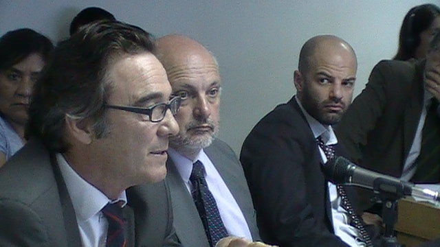 El fiscal Maza alega durante la audiencia