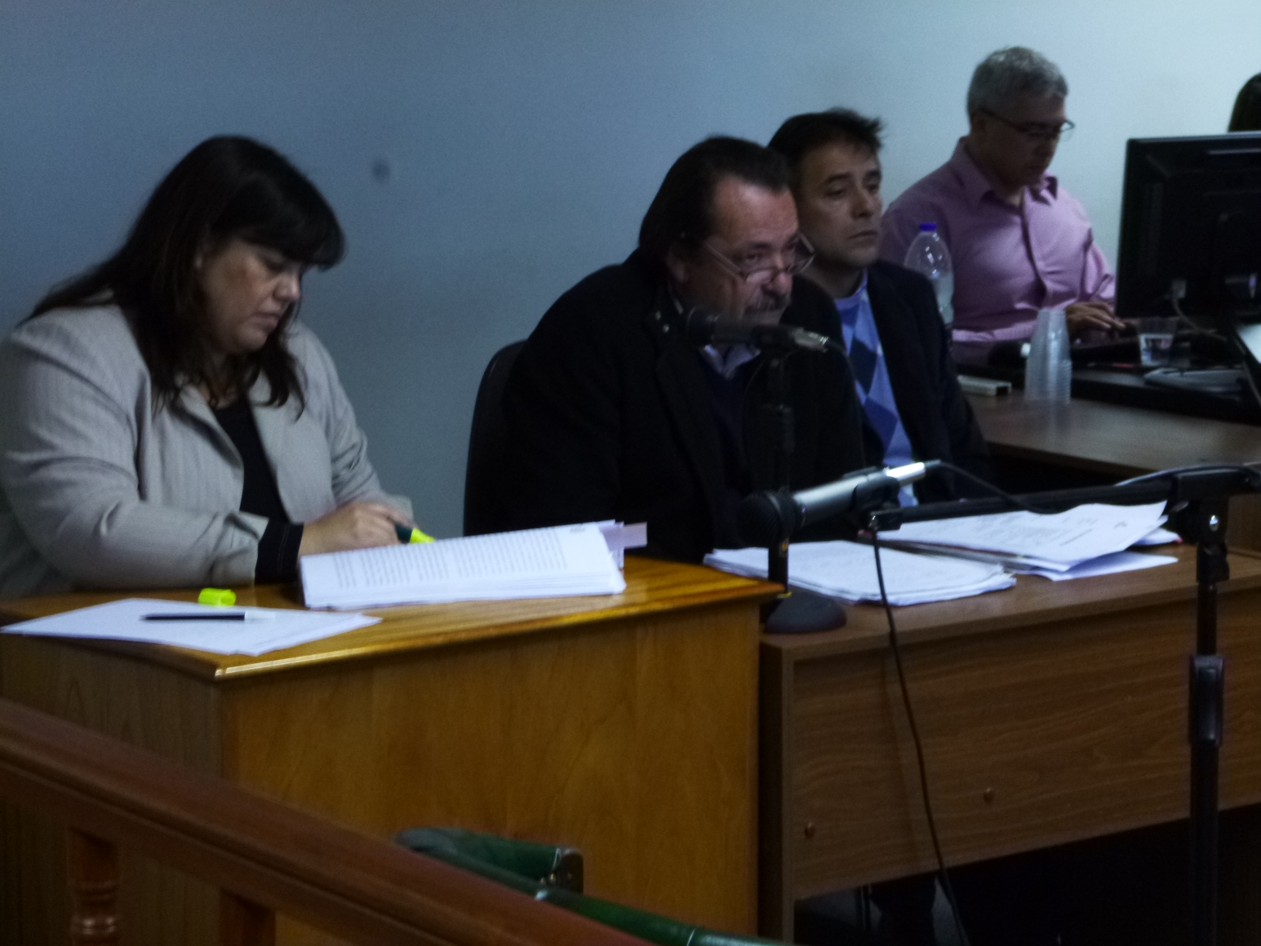 La fiscal general jefe Mirta Moreno y el querellante Luis López Salaberry