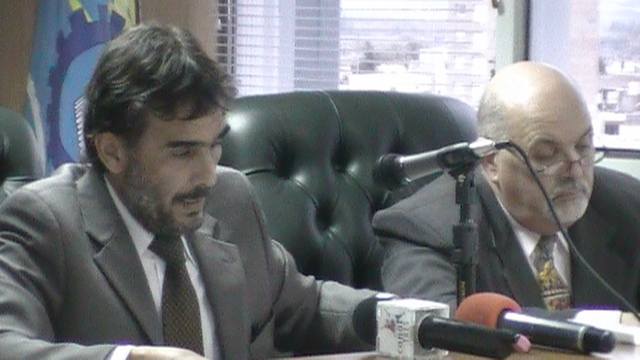 Jueces Defranco y Arguiano dando a conocer la pena