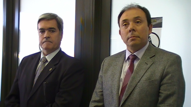 El doctor Miquelarena junto al doctor Emilio Porras