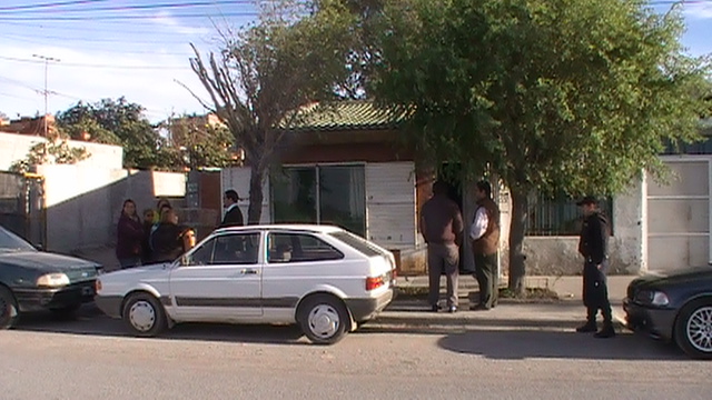 Frente de la vivienda donde se realizó la reconstrucción.