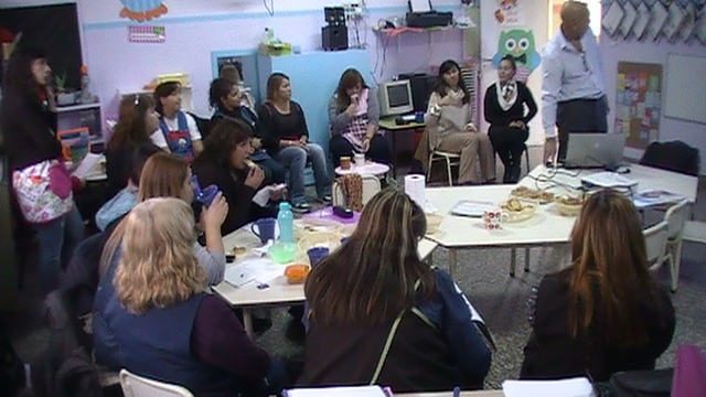 taller brindado por el savd sobre abuso y maltrato infantil